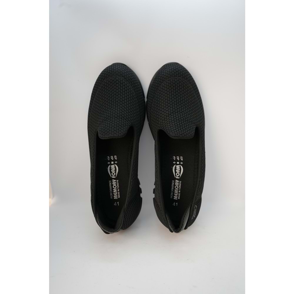 Kristal Kr.47 Anatomik Memory Taban Düz Kadın Ayakkabı - Siyah - 38