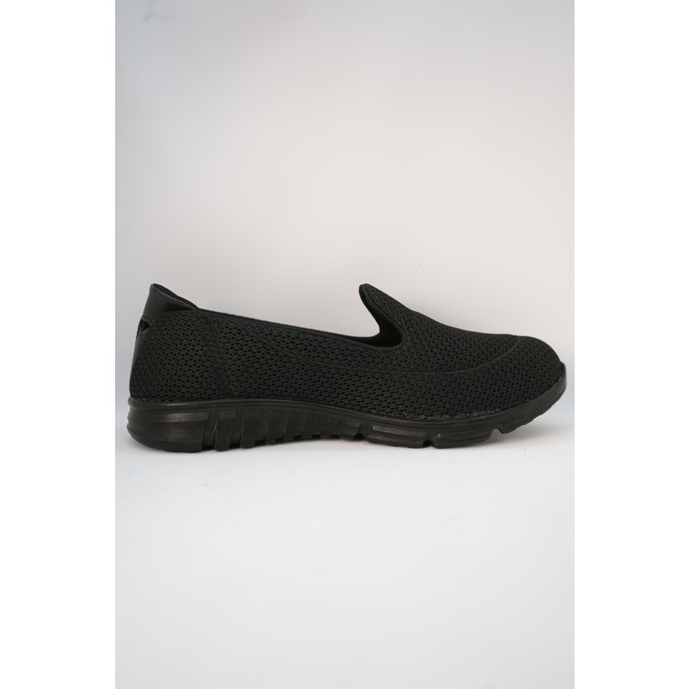 Kristal Kr.47 Anatomik Memory Taban Düz Kadın Ayakkabı - Siyah - 38