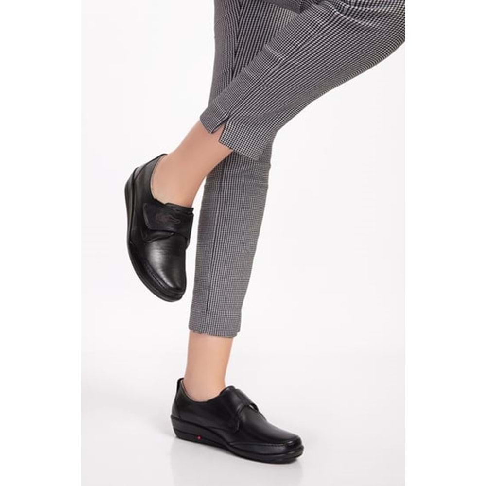 Dia 003 Diyabetik Şeker Hastaları İçin İçi Dışı Hakiki Deri Kadın Ayakkabı - 003 - Siyah - 40