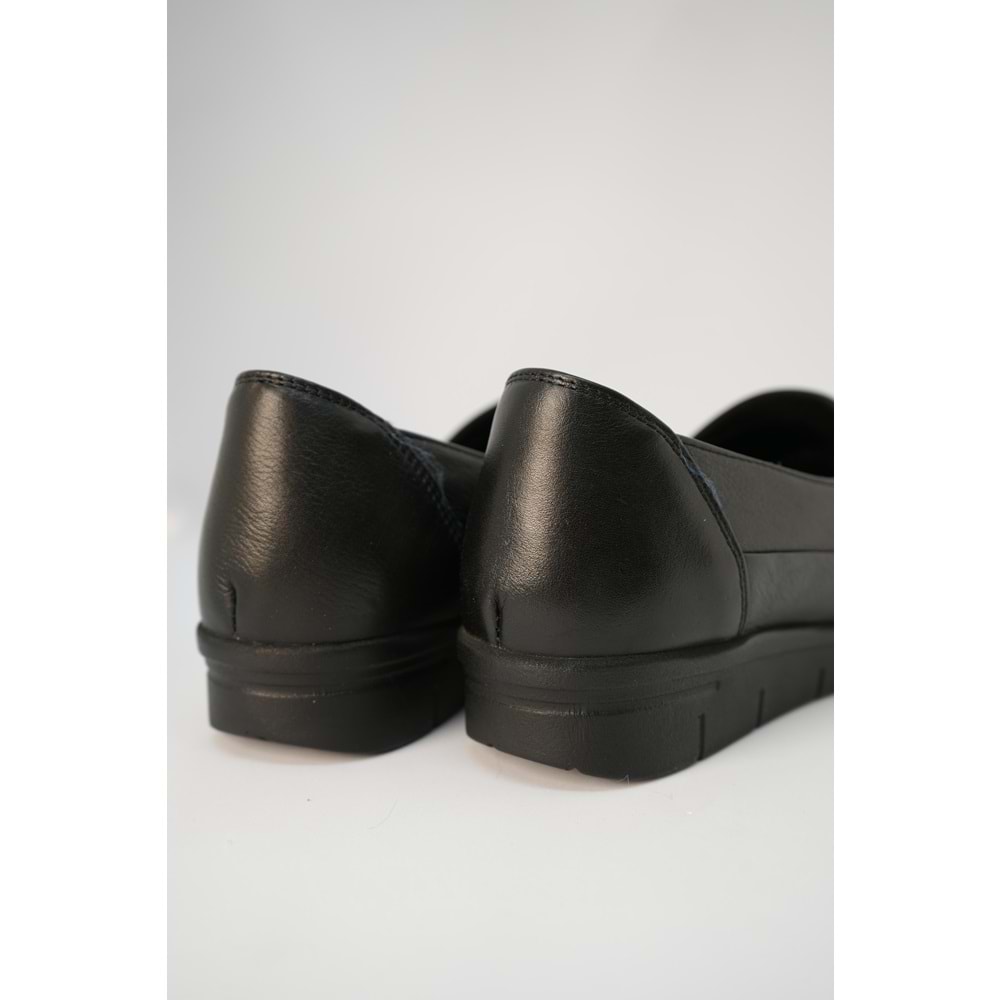 Kristal Mr.07 Tam Ortopedik İçi Dışı Hakiki Deri Kadın Ayakkabı - Siyah - 40