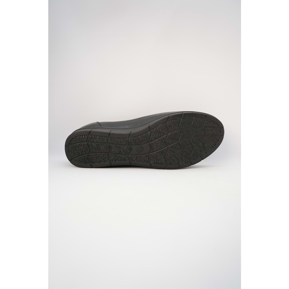 Kristal Mr.07 Tam Ortopedik İçi Dışı Hakiki Deri Kadın Ayakkabı - Siyah - 40