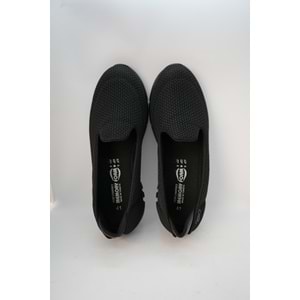 Kristal Kr.47 Anatomik Memory Taban Düz Kadın Ayakkabı - Siyah - 38