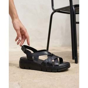 Kristal İrm.06 İçi Dışı Hakiki Deri Kadın Sandalet - Siyah - 38