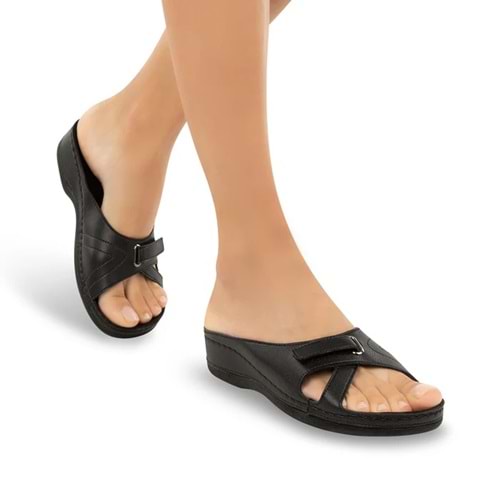 Muya Star Anatomik Taban Jel Destekli Kadın Terlik (Topuk Dikeni) - Siyah - 39