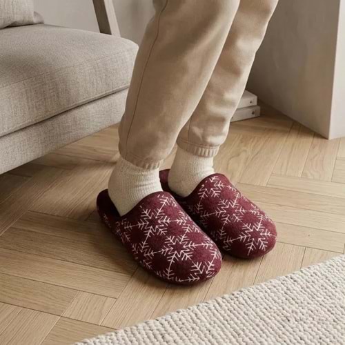 Muya Bilis Ortopedik Taban Kapalı Kışlık Kadın Ev Terliği - Bordo - 40